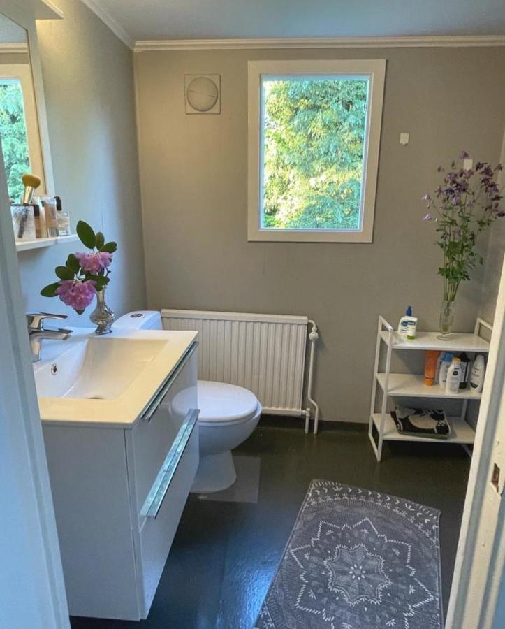 Mysig Stuga Naera Aestad Vingard & Spa Villa Exterior foto
